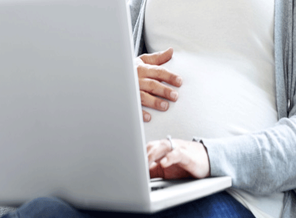 6-Things-to-Consider-Before-Announcing-Pregnancy-on-Facebook